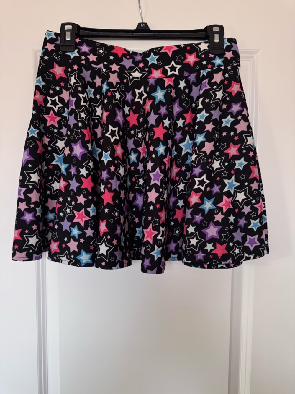 Black Star-Print Skater Skirt - Picture 4 of 4